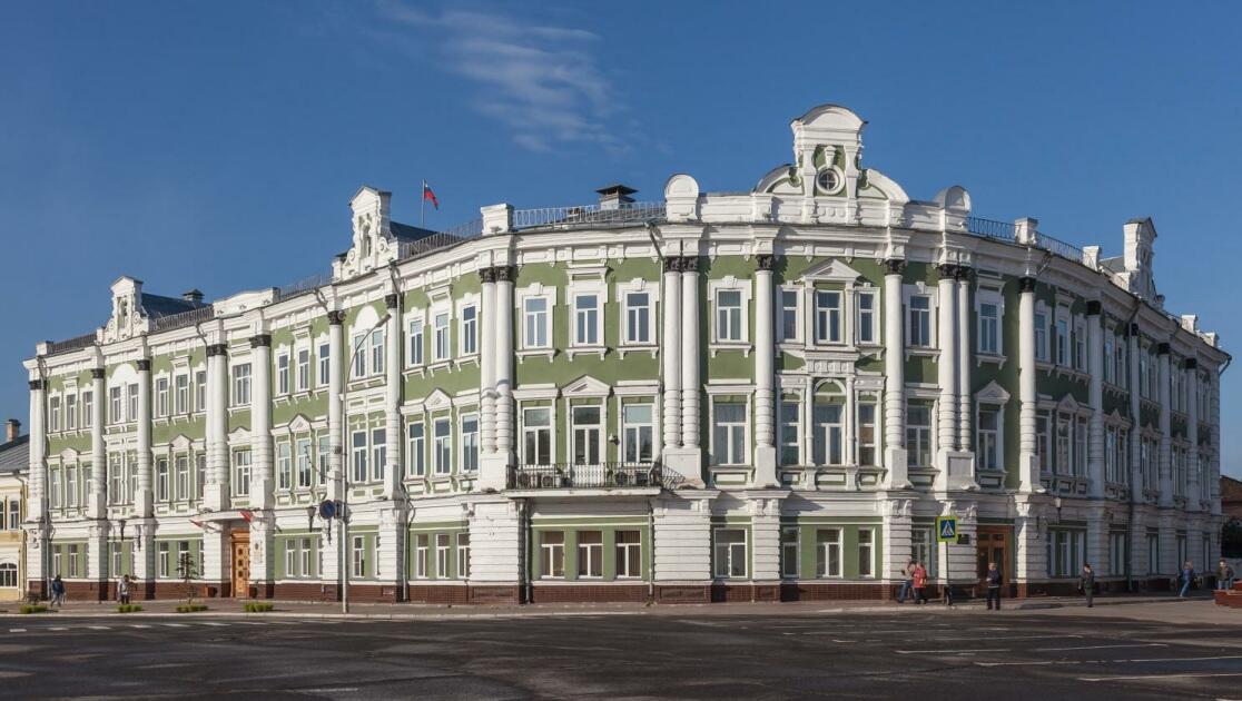 Силовики нагрянули в администрацию Вологды