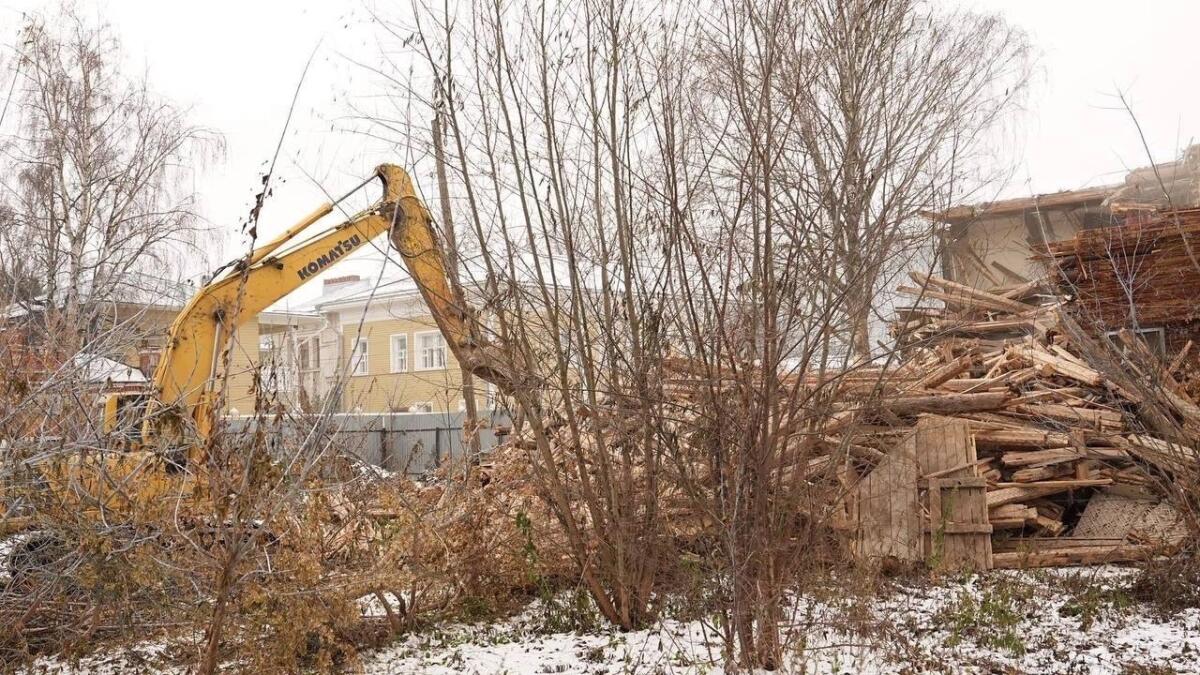 Аварийные дома в Вологде сносят без бюджетных затрат