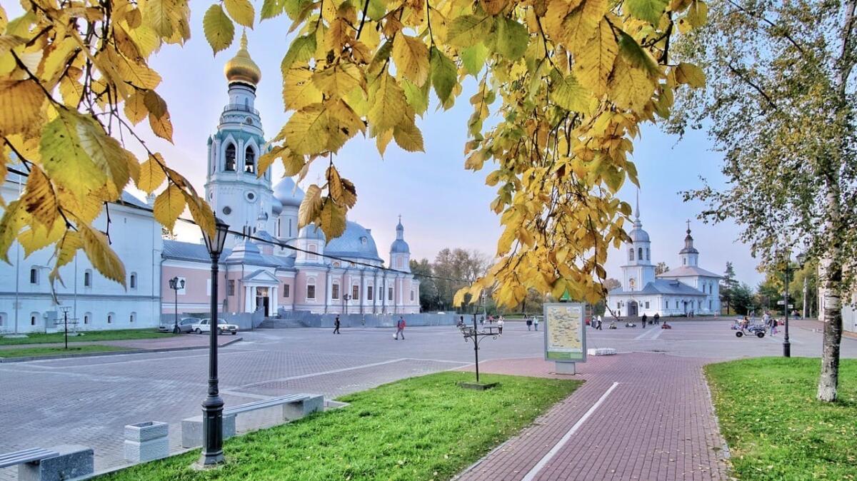 Вологжан ожидают летние выходные