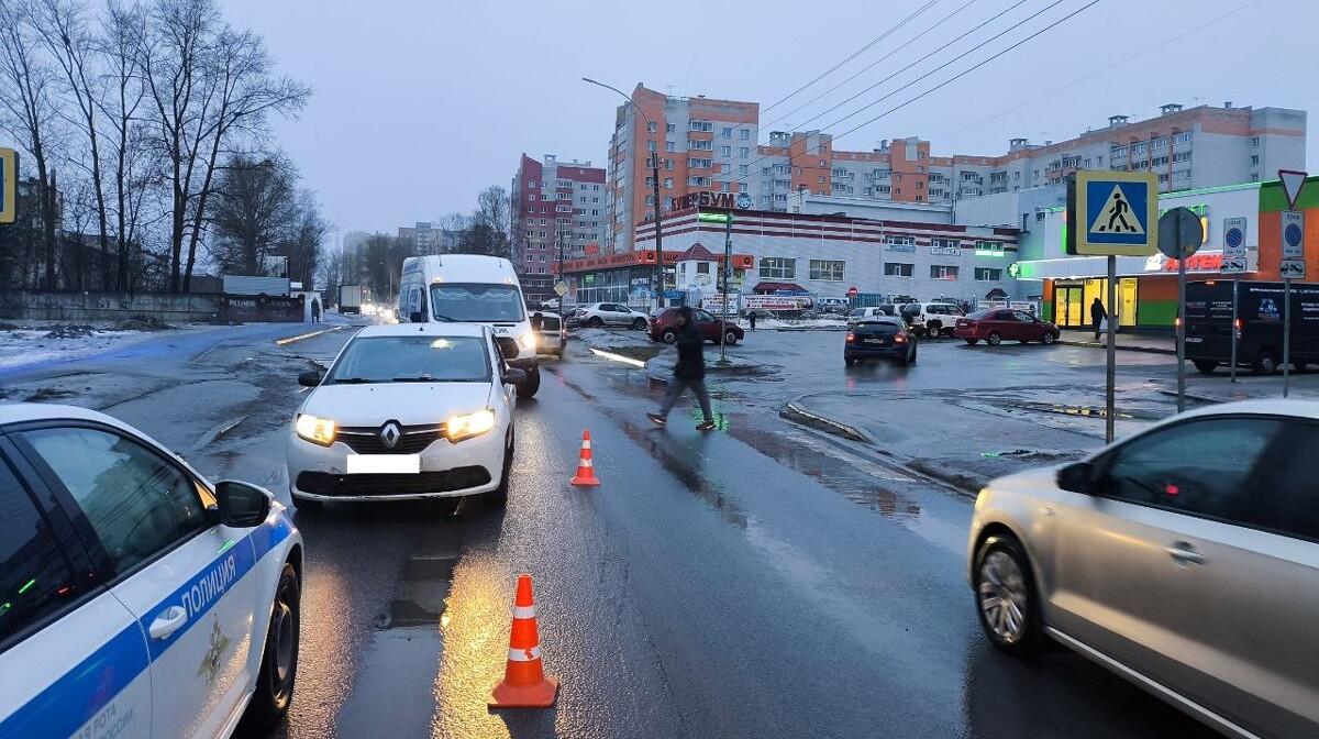 В Вологде на пешеходном переходе сбили ребёнка