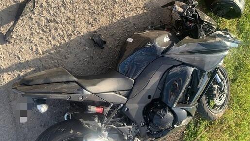 Под Вологдой мотоциклист врезался в «Газель»