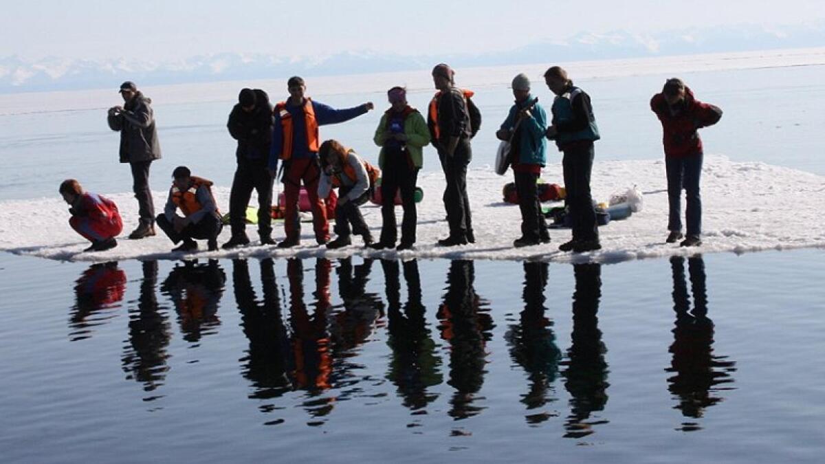 Под Череповцом 27 рыбаков унесло на льдине