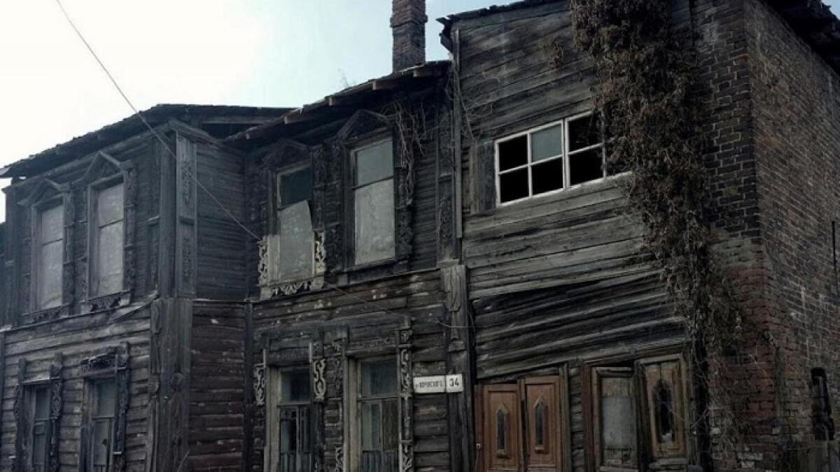 В Вологде продают сгоревший дом Шахова