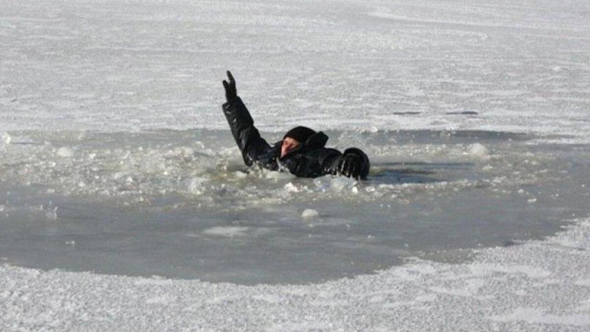 Череповчанам запретили ходить по льду