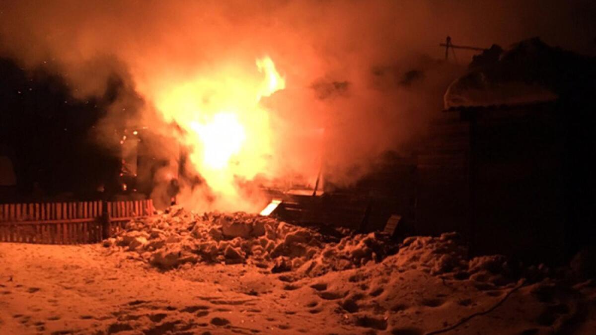 На Вологодчине во время пожара погиб мужчина и двое детей