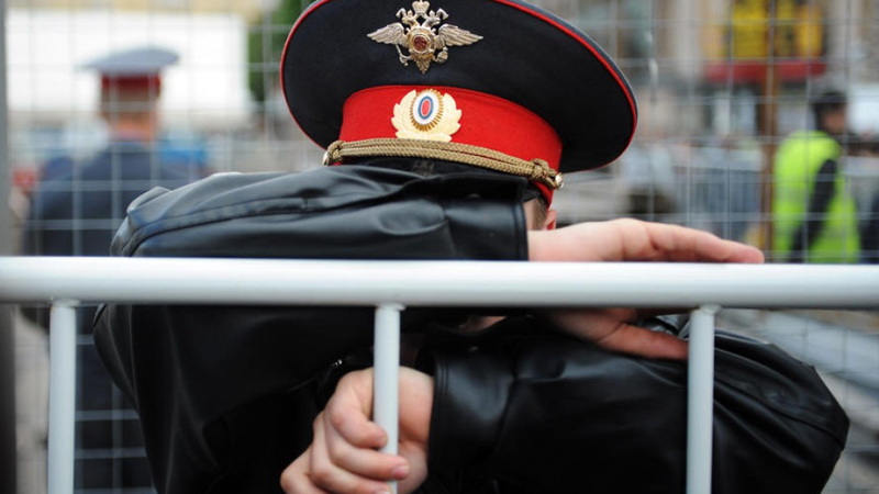 В Вологде осудят двух бывших полицейских, торговавших наркотиками