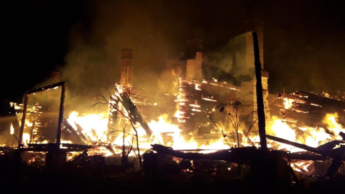 В Великоустюгском районе сожгли жилой дом