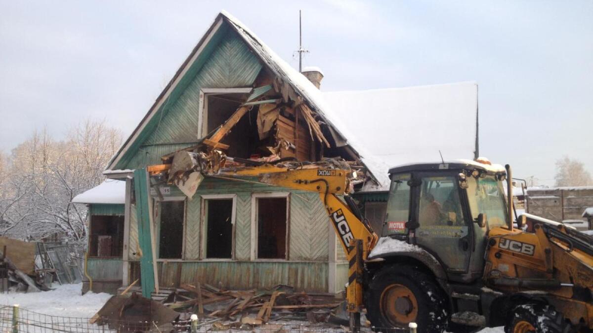 Судебные приставы снесли дом вологжанки