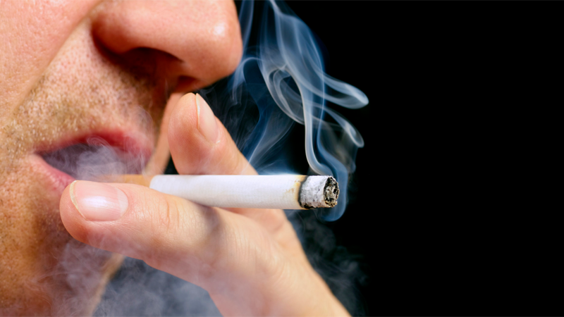Ибупрофен снижает риск развития рака у курильщиков
