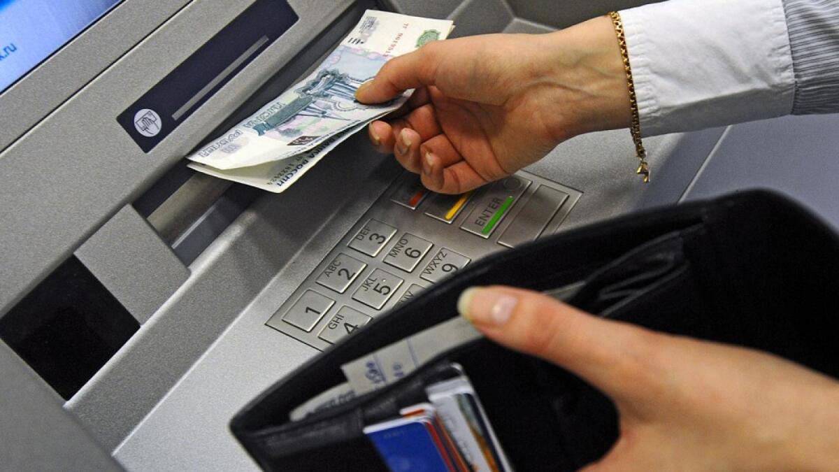 В Череповце домработница украла у пенсионерки 80 тысяч рублей с карты
