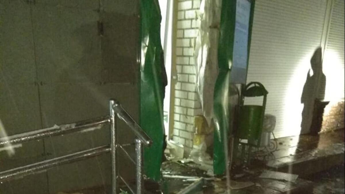 В Череповце мужчина пытался взорвать банкомат и погиб