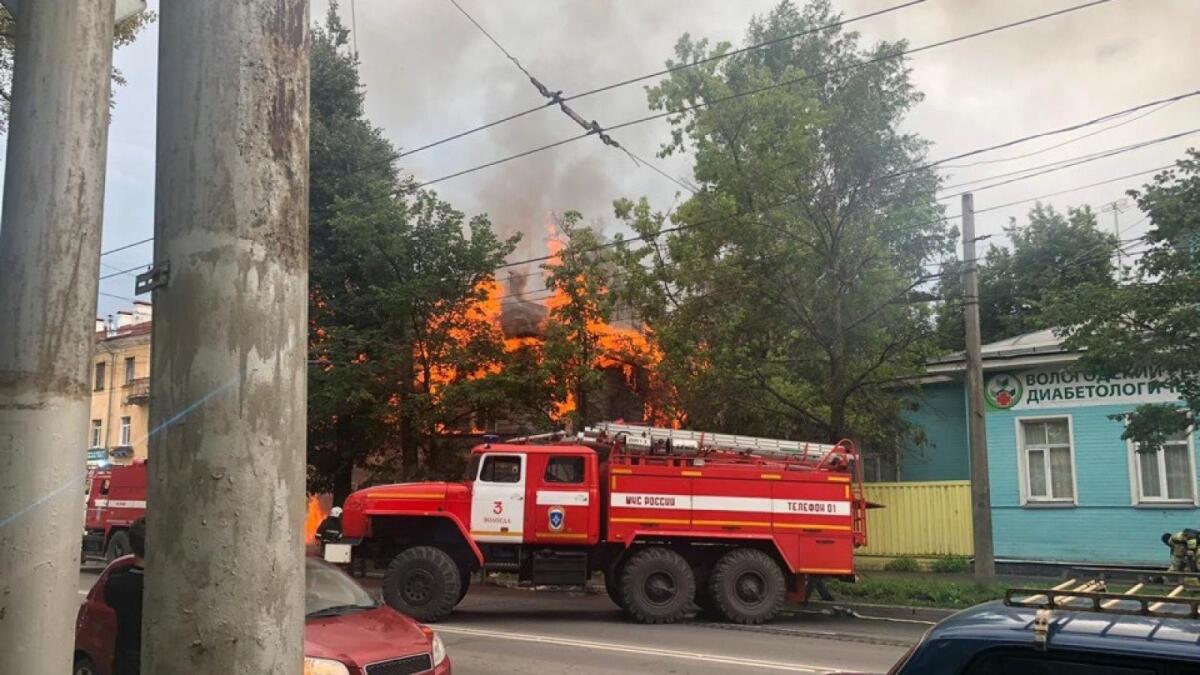 В Вологде одновременно сгорели 2 здания