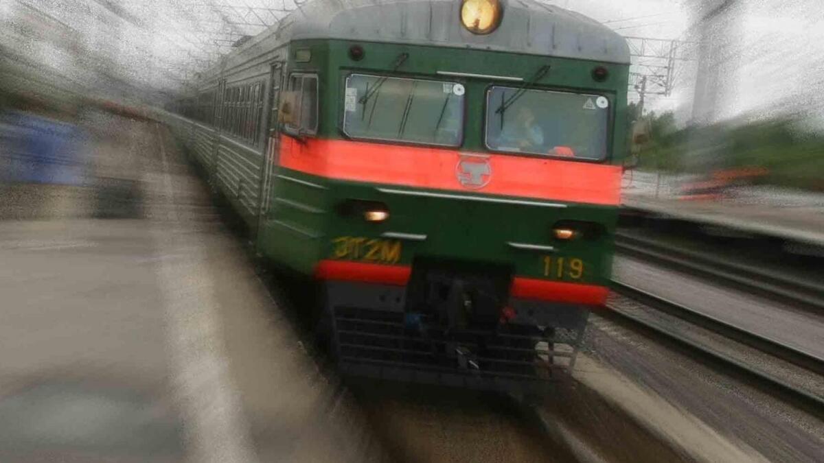 Трое детей погибло под поездом