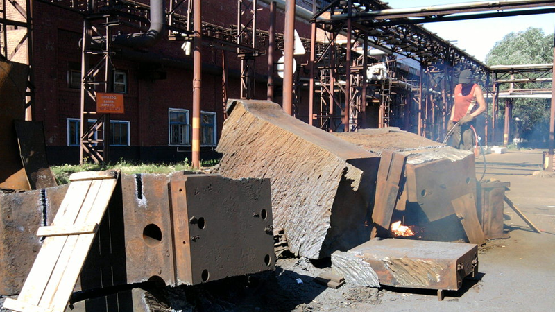 В Череповце сотрудники предприятия попытались украсть 158 кг нержавеющей стали 
