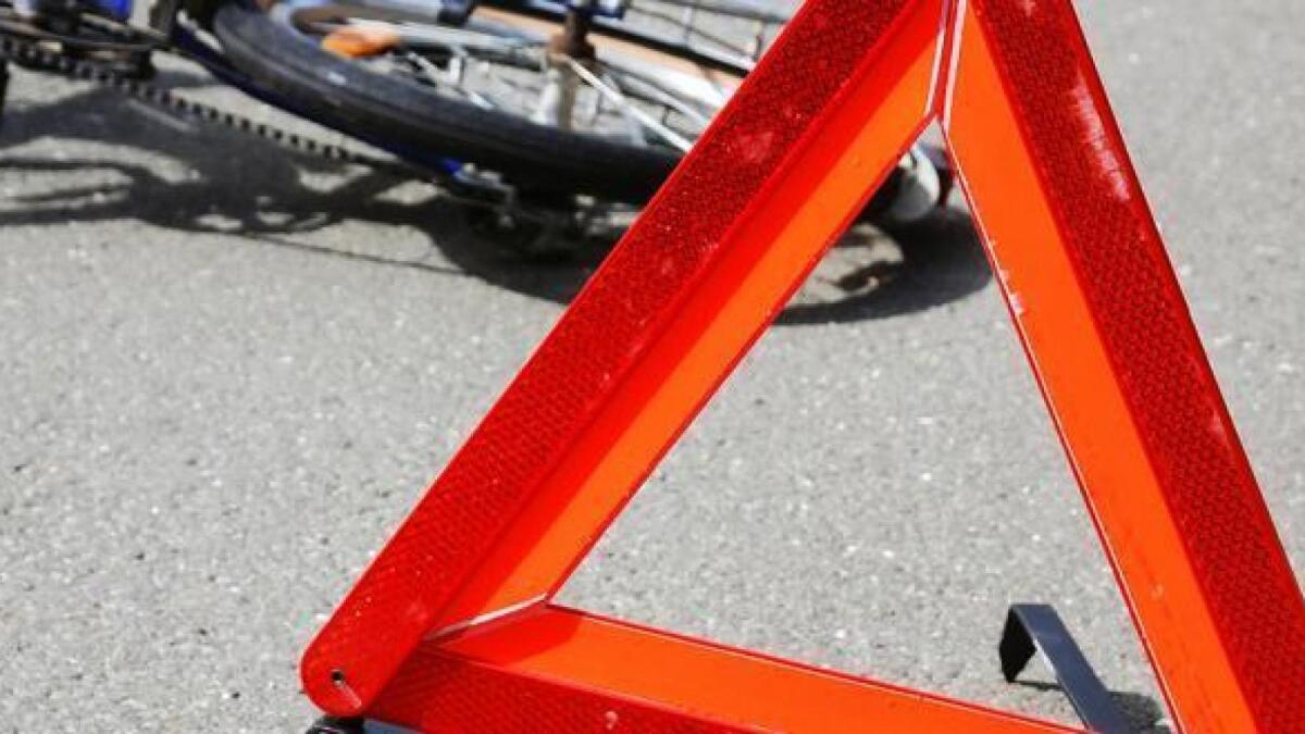 В Череповце велосипедист попал под колеса автомобиля