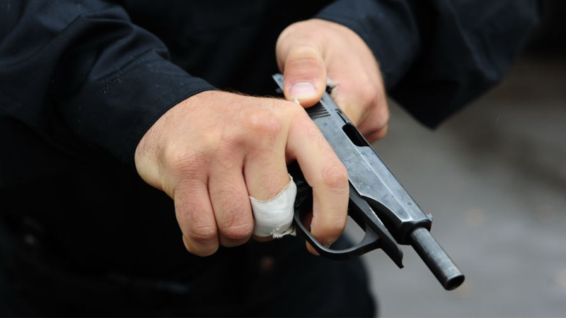  В Вологде задержали мужчину, который стрелял на улицах города из травматического пистолета 