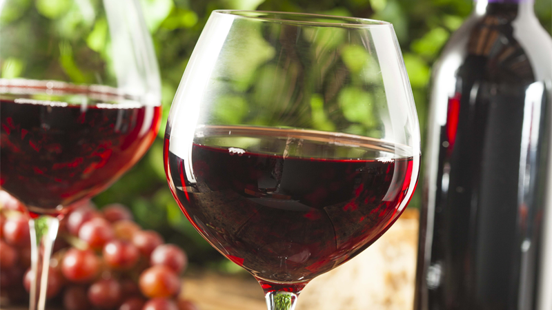 Красное вино предотвратит ожирение