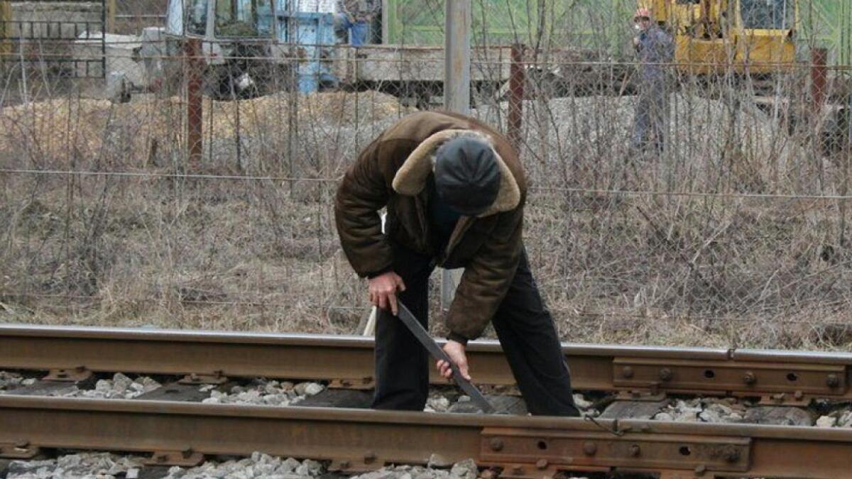 В Вологде безработные разобрали и сдали в металлолом железнодорожные пути
