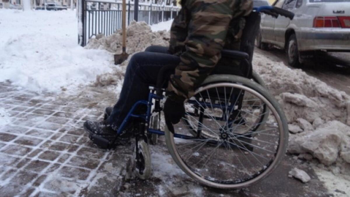 Череповчанин ограбил инвалида-колясочника