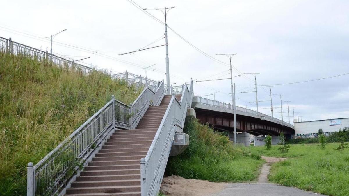 В Вологде не могут найти подрядчика на ремонт сходов с моста 800-летия