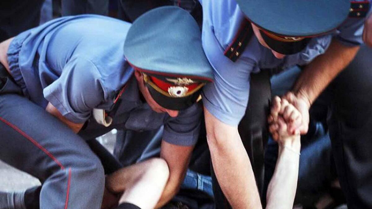 Полицейские избили директора ЧОПа