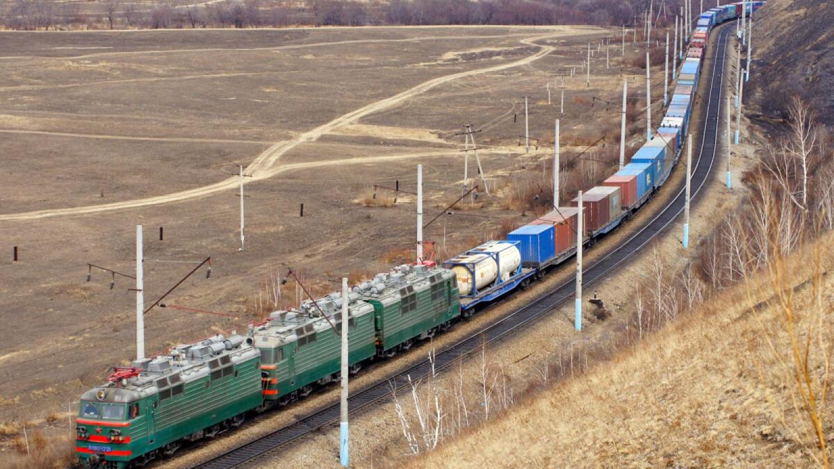 Поезд длиной более километра собрали в Вологде