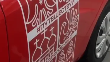 В Вологде и Череповце брендируют такси