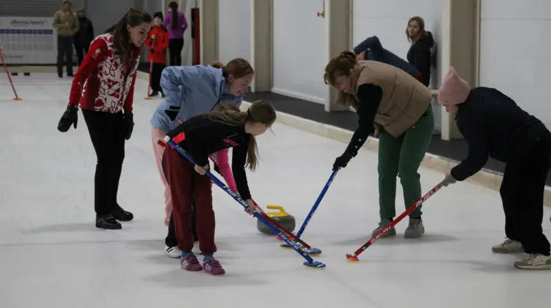 Физкультурно-оздоровительный комплекс «Золотая шайба»