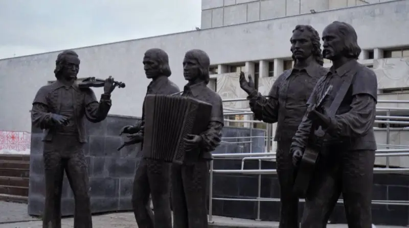 «Песняры» перебежали на новое место