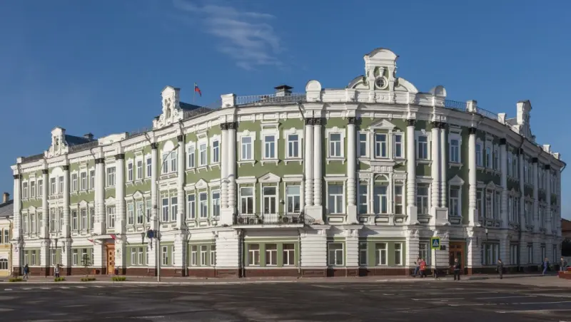 Силовики нагрянули в администрацию Вологды
