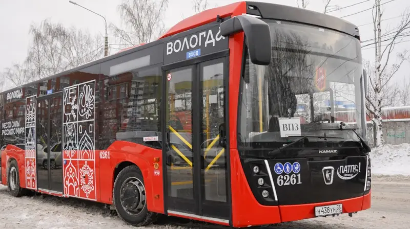 На Пасху и Радоницу в Вологде запустят дополнительные автобусы до кладбищ