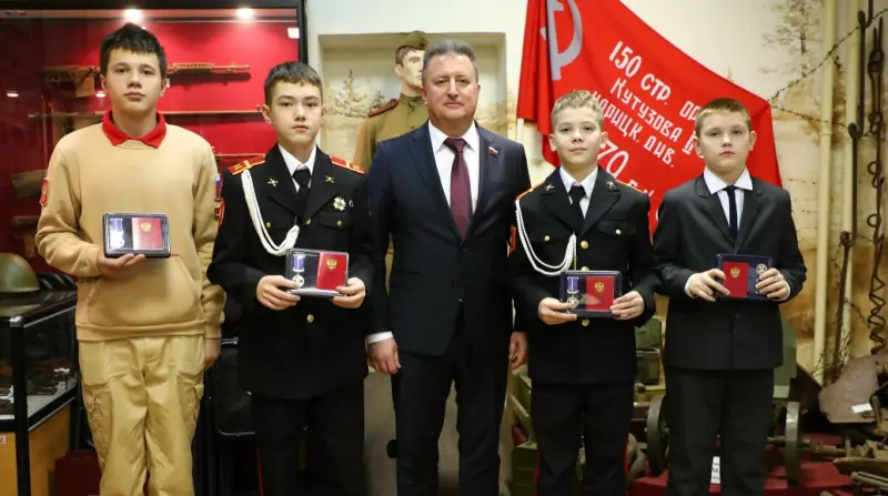 Юных вологжан наградили медалями