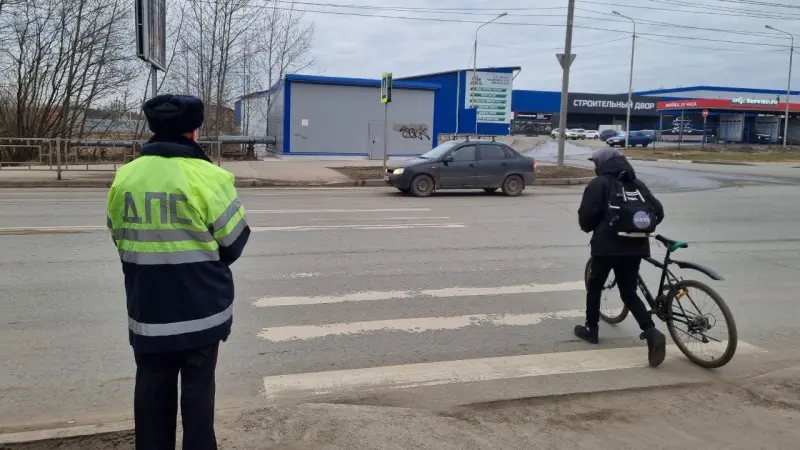 В Вологде проходит рейд «Пешеход, пешеходный переход»