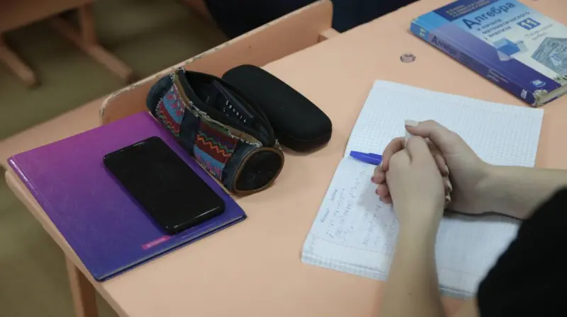 Мошенники обманывают вологодских школьников