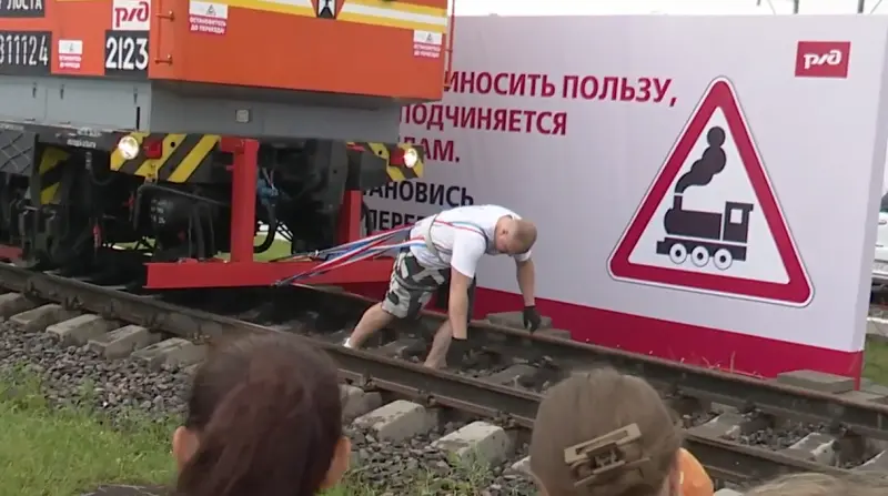 В Вологде установлен рекорд по сдвиганию вагона с места
