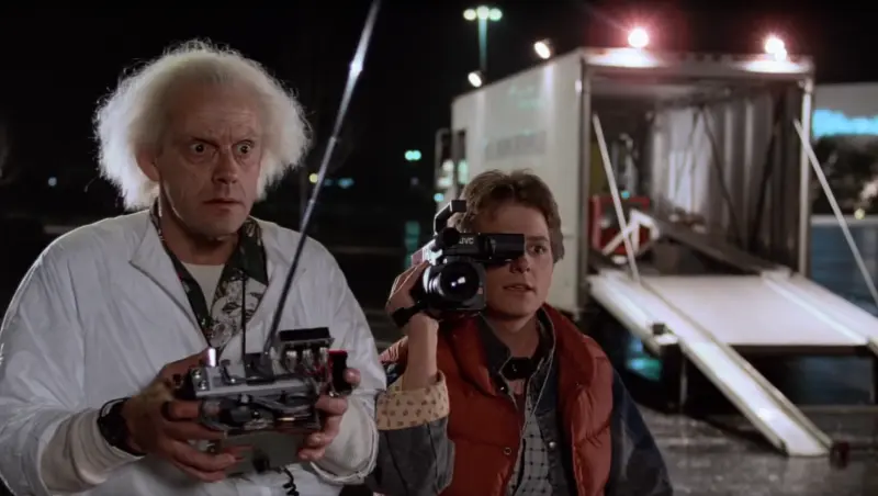 19 октября состоится показ культового фильма «Назад в будущее» (1985)