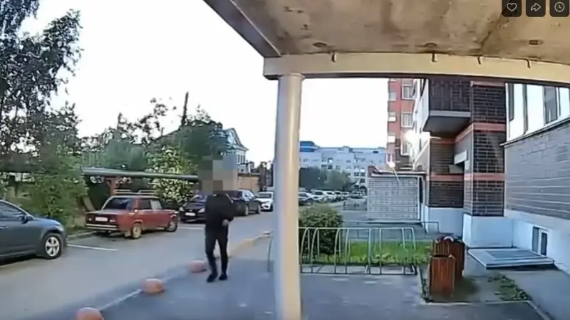 Пьяный вологжанин поджёг чужой автомобиль из-за неприязни к отечественному автопрому