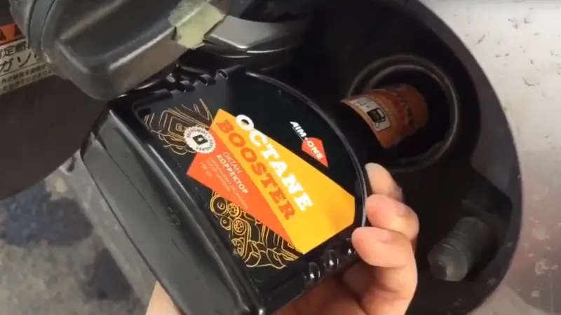 Бензин будут разбавлять спиртом?