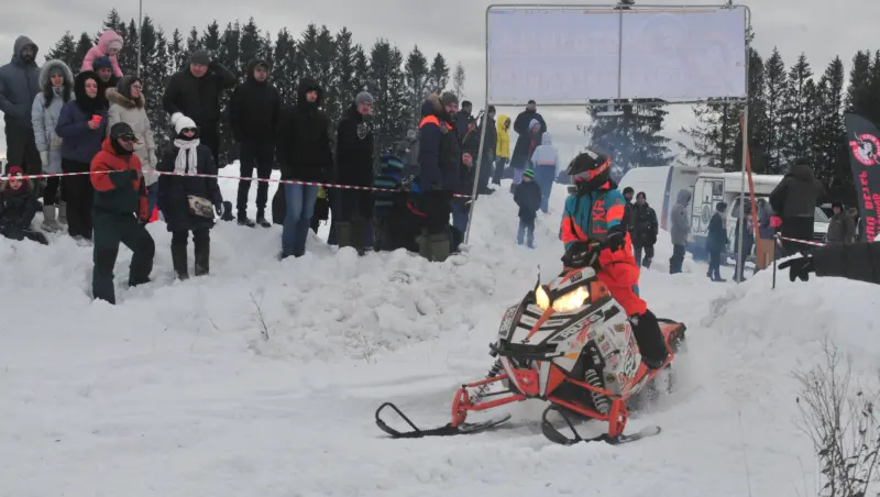 Гонки на снегоходах пройдут в Вологде