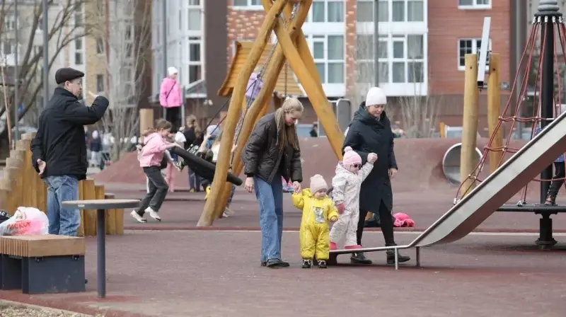 Вводится новая мера поддержки для семей с двумя и более детьми