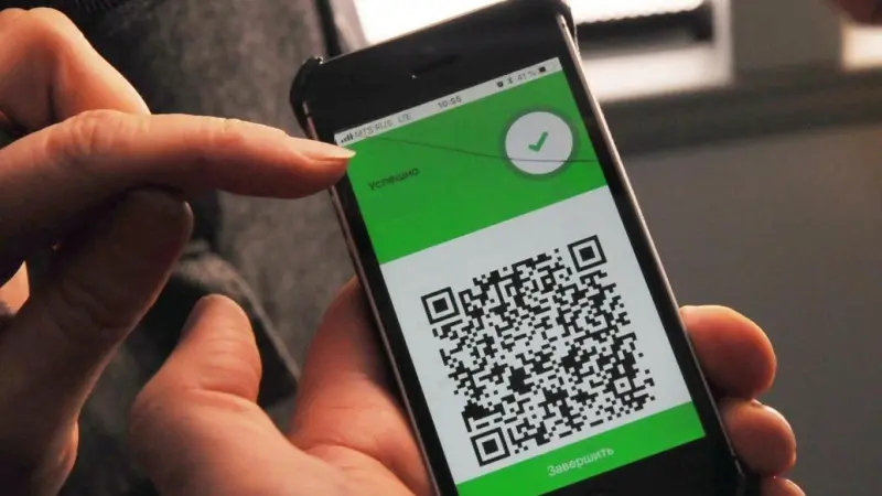 QR-коды в автобусах и ТЦ могут ввести на Вологодчине