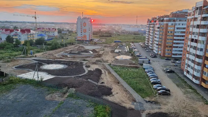 В Рождественском парке воруют брусчатку