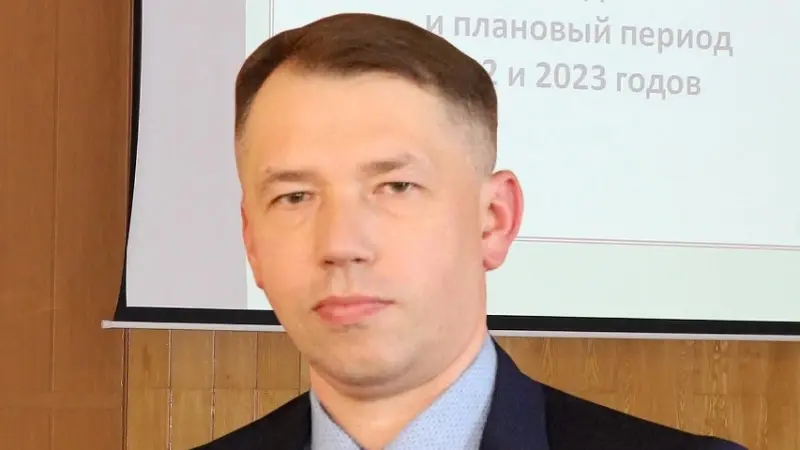 Депутат сложил с себя полномочия