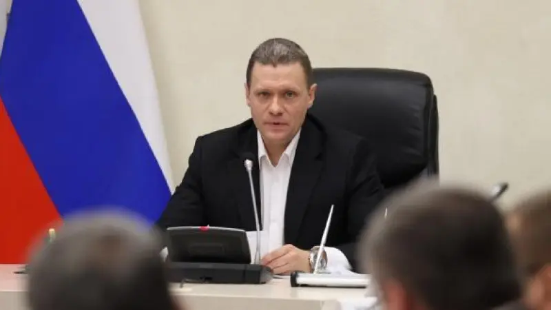 Филимонов вводит выездные заседания Правительства