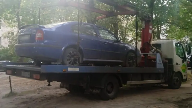 В Вологде изъяли автомобили у должников за тепло и воду