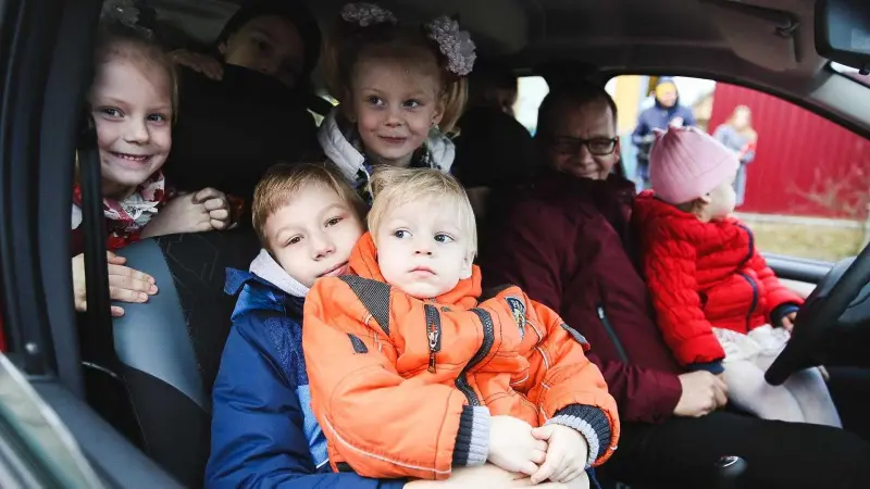 Многодетных вологжан могут освободить от транспортного налога