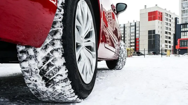 Вологжанам рекомендуют срочно «переобуть» автомобили