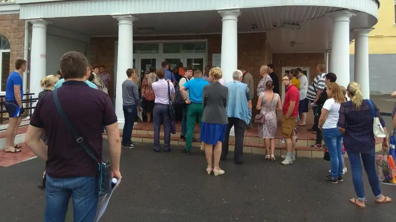 В МФЦ наплыв людей, желающих отказаться от сбора биометрии